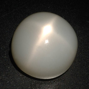 Pietra di luna stellata naturale crema da 21,45 ct, taglio rotondo, traslucido