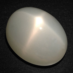 Pietra di luna stellata naturale crema da 27,18 ct, taglio ovale, traslucido