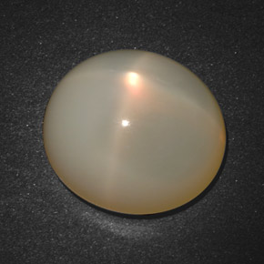 Pietra di luna stellata Color crema naturale da 16.15 ct, Taglio ovale, Traslucido
