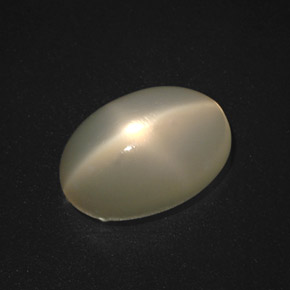 Pietra di luna stellata naturale crema da 5,89 ct, taglio ovale, traslucido