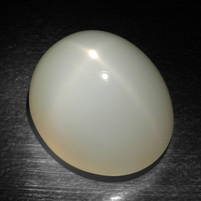 Pietra di luna stellata naturale crema da 22,97 ct, taglio ovale, traslucido