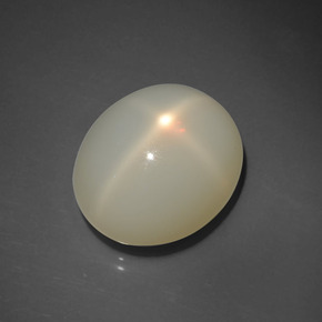 Pietra di luna stellata naturale bianco da 16,96 ct, taglio ovale, traslucido