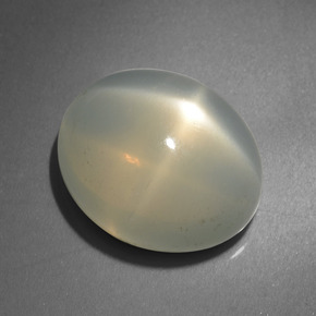 Pietra di luna stellata Color crema naturale da 12.54 ct, Taglio ovale, Traslucido