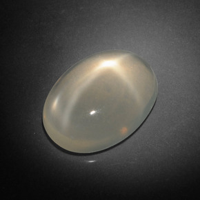 Pietra di luna stellata naturale crema da 8,17 ct, taglio ovale, trasparente