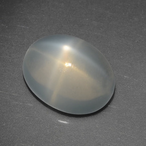 Pietra di luna stellata naturale bianco da 2,55 ct, taglio ovale, traslucido