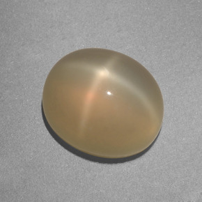 Pietra di luna stellata Arancio medio-chiaro naturale da 5.22 ct, Taglio ovale, Traslucido