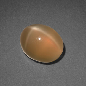 Pietra di luna stellata naturale arancione da 3,69 ct, taglio ovale, traslucido