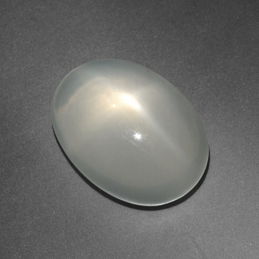 Pietra di luna stellata naturale crema da 12,21 ct, taglio ovale, traslucido