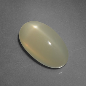 Pietra di luna stellata Color crema naturale da 6.91 ct, Taglio ovale, Traslucido