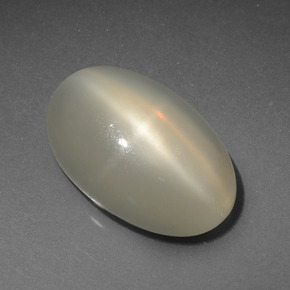 Pietra di luna stellata naturale crema da 7,36 ct, taglio ovale, traslucido