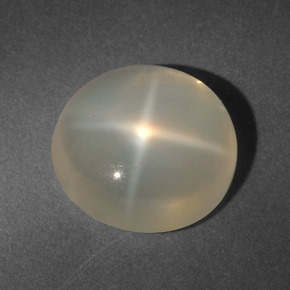 Pietra di luna stellata Color crema naturale da 5.27 ct, Taglio rotondo, Traslucido