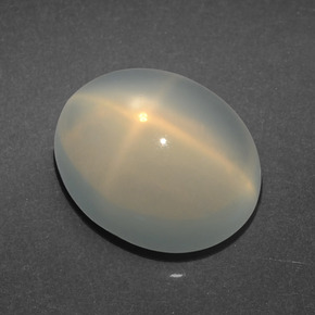 Pietra di luna stellata naturale crema da 4,36 ct, taglio ovale, traslucido