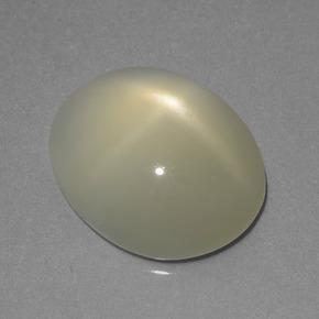 Pietra di luna stellata naturale crema da 4,49 ct, taglio ovale, traslucido