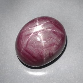 Rubino stellato naturale rosso da 28,59 ct, taglio ovale, opaco