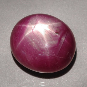 Rubino stellato rosso porpora naturale da 22,57 ct, taglio ovale, opaco