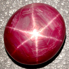 Rubino stellato naturale rosso da 27,00 ct, taglio ovale, opaco