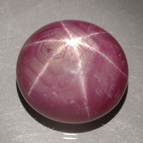Rubino stellato naturale rosso da 31,54 ct, taglio ovale, opaco