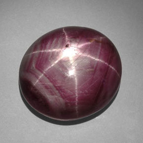Rubino stellato naturale rosso da 55,95 ct, taglio ovale, opaco