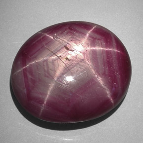 Rubino stellato naturale rosso da 45,11 ct, taglio ovale, opaco