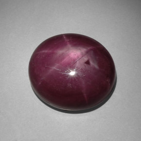 Rubino stellato naturale rosso da 32,36 ct, taglio ovale, opaco