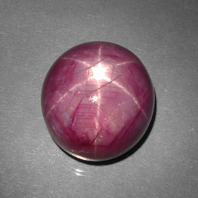 Rubino stellato naturale rosso da 43,70 ct, taglio ovale, opaco
