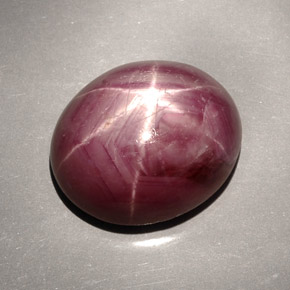 Rubino stellato naturale rosso da 33,66 ct, taglio ovale, opaco