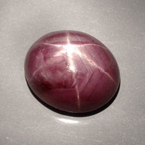 Rubino stellato naturale rosso da 33,66 ct, taglio ovale, opaco