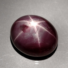 Rubino stellato naturale rosso da 24,48 ct, taglio ovale, opaco