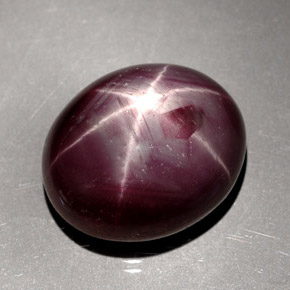 Rubino stellato naturale rosso da 24,48 ct, taglio ovale, opaco