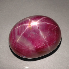 Rubino stellato naturale rosso da 57,98 ct, taglio ovale, opaco