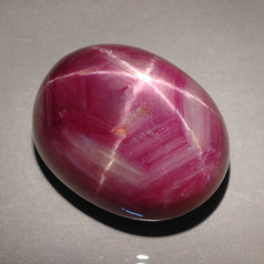 Rubino stellato naturale rosso da 57,98 ct, taglio ovale, opaco