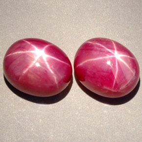 Gemme di Rubino stellato Rosso violaceo naturale da  ct, Taglio ovale, Opaco