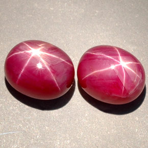 Gemme di Rubino stellato Rosso violaceo naturale da  ct, Taglio ovale, Opaco