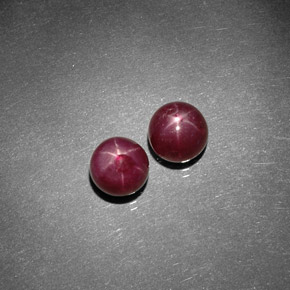 Rubino stellato naturale rosso da  ct, taglio rotondo, opaco
