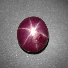 Rubino stellato naturale rosso da 8,21 ct, taglio ovale, opaco