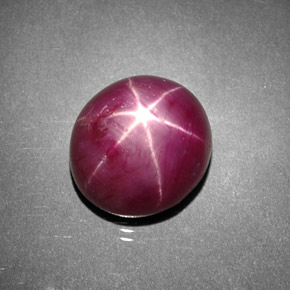 Rubino stellato naturale rosso da 7,45 ct, taglio ovale, opaco