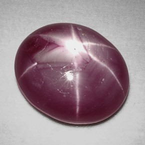 Rubino stellato naturale rosso da 6,68 ct, taglio ovale, opaco