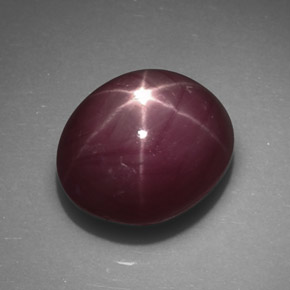 Rubino stellato naturale rosso da 5,46 ct, taglio ovale, opaco