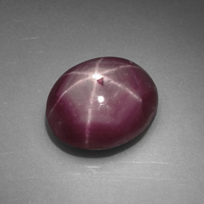 Rubino stellato naturale rosso da 4,12 ct, taglio ovale, opaco