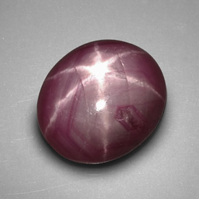 Rubino stellato naturale rosso da 3,96 ct, taglio ovale, opaco