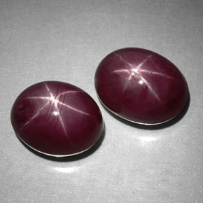 Rubino stellato naturale rosso da  ct, taglio ovale, opaco