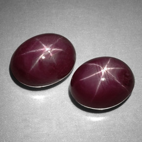 Rubino stellato naturale rosso da  ct, taglio ovale, opaco