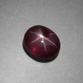 Rubino stellato Rosso violaceo naturale da 1.63 ct, Trasparente, Trasparente/Traslucido