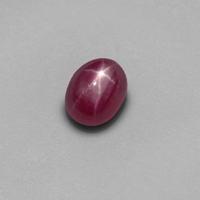 Rubino stellato Rosso tendente al rosa naturale da 1.65 ct, Taglio ovale, Opaco