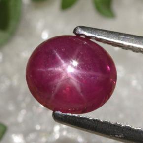 Rubino stellato Rosso violaceo naturale da 1.70 ct, Taglio ovale, Traslucido