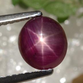 Rubino stellato Rosso violaceo naturale da 1.82 ct, Taglio ovale, Traslucido