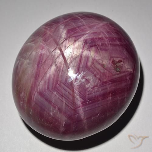 127.45ct Naturale Viola rossastro Rubino stellato, Ovale, Opaco