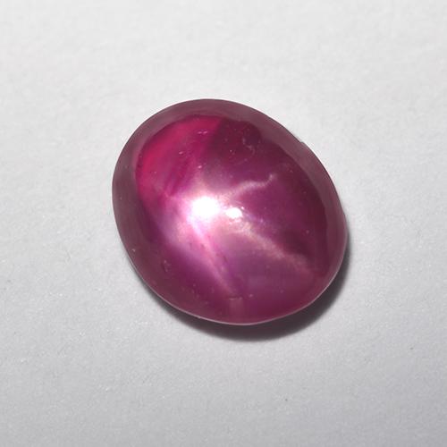 Rubino stellato naturale rosso da 0,64 ct, taglio ovale, traslucido