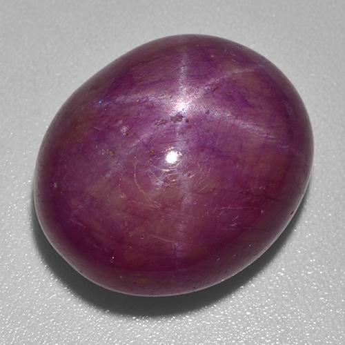 Rubino stellato Rosso scuro naturale da 24.57 ct, Taglio ovale, Opaco