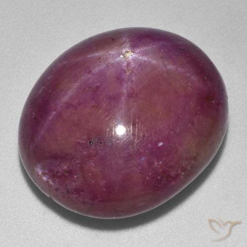 Rubino Stellato Prugna Viola naturale da 33.25 ct, Ovale, Opaco